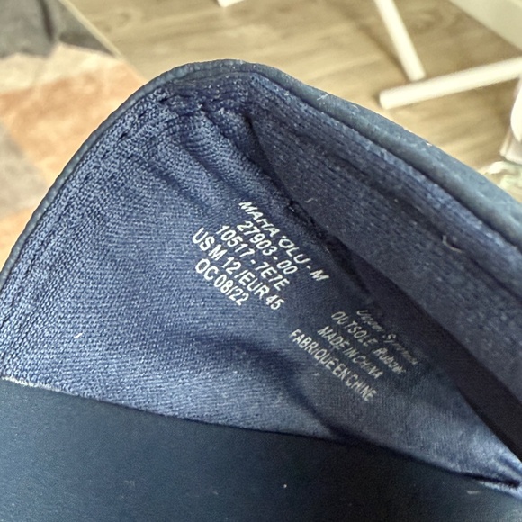 Sandals_&_Flip_Flops